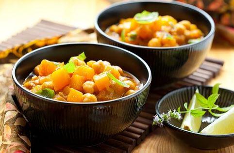 Chickpeas & Potatoes with Garlic